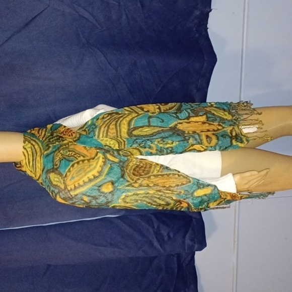 Long Beautiful Multi Color Scarf/Wrap - Picture 2 of 8